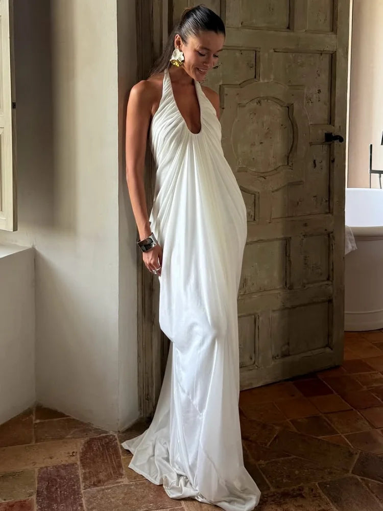 Women Solid Halter Backless Pleated Maxi Dress